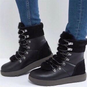 UGG VIKI WATERPROOF BLACK BOOTS